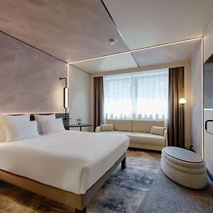 novotel-muenchen-airport.getmunichhotels.com/