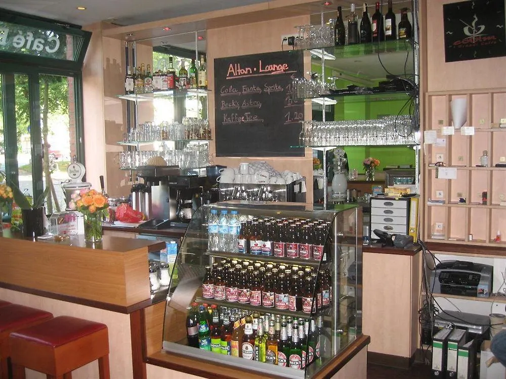 Altan Hotel Hamburgo 2*,